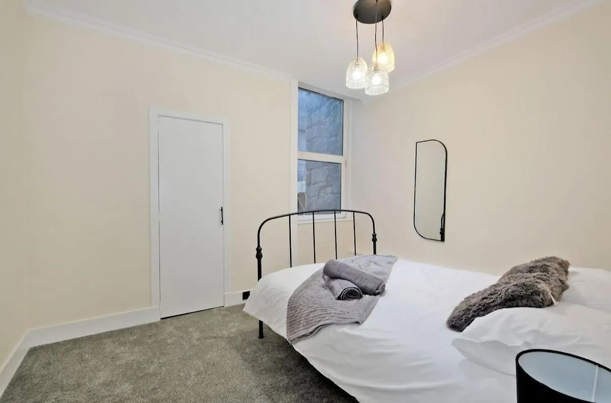Appartamento Upperkirkgate Living Aberdeen